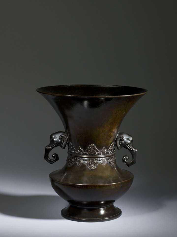 Bronze Temple Flower Vase, Edo period